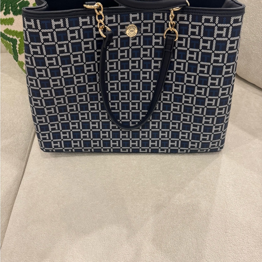 Elegant Navy and White Tote Bag